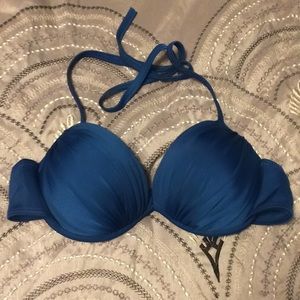 Brand new never worn, just doesn’t fit me